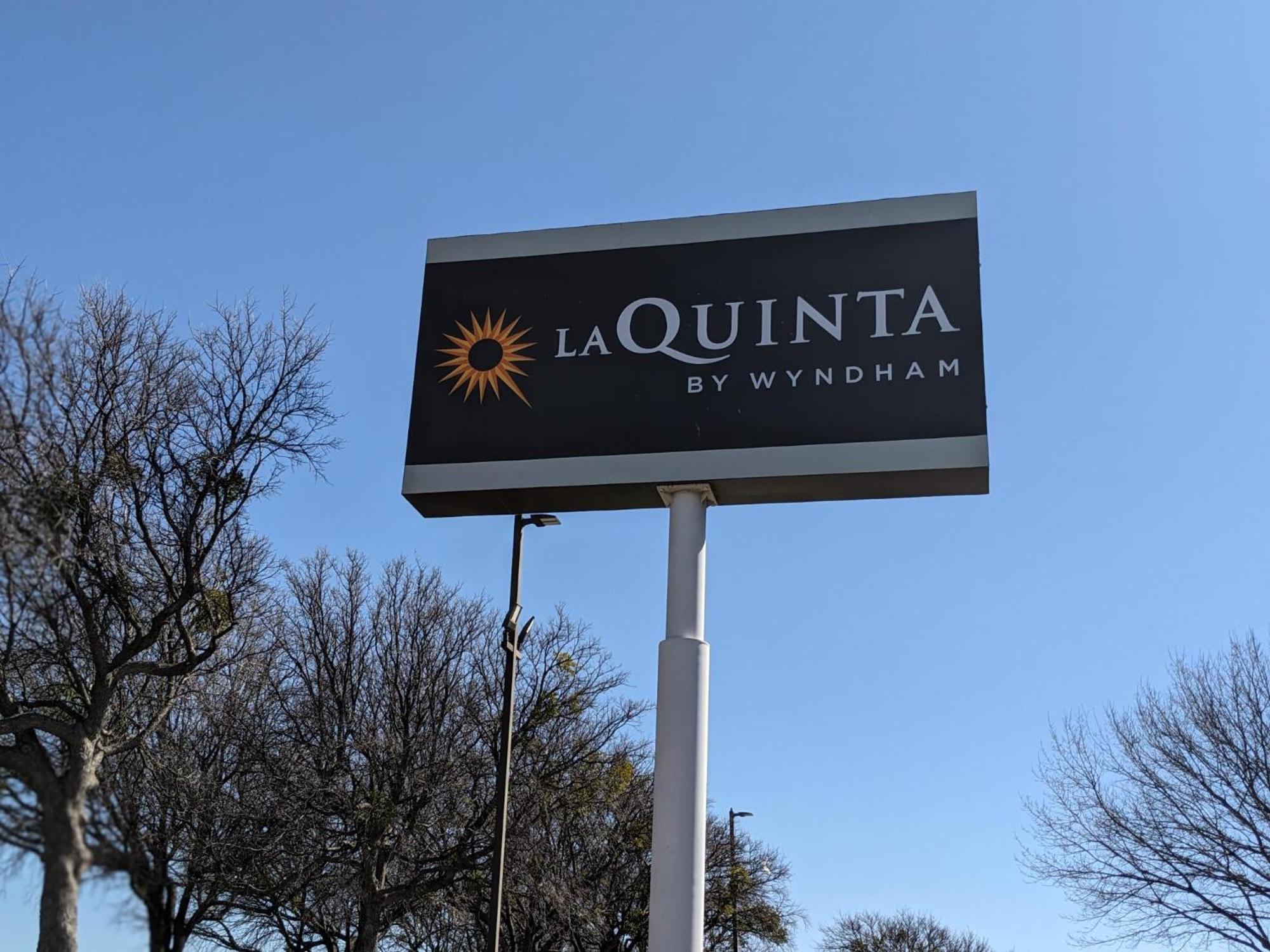 La Quinta By Wyndham Dallas Dfw Airport North Irving Εξωτερικό φωτογραφία