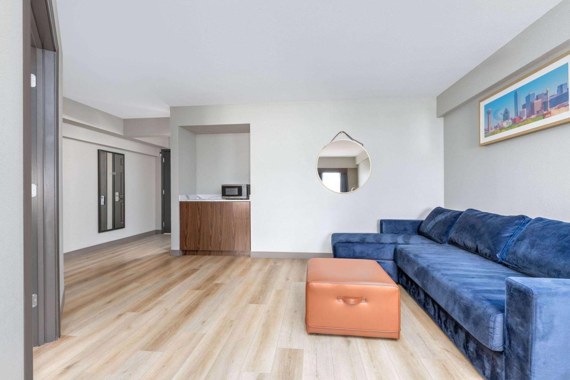 La Quinta By Wyndham Dallas Dfw Airport North Irving Εξωτερικό φωτογραφία